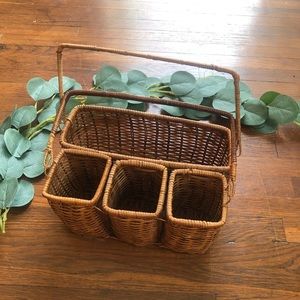 Whicker boho organizer